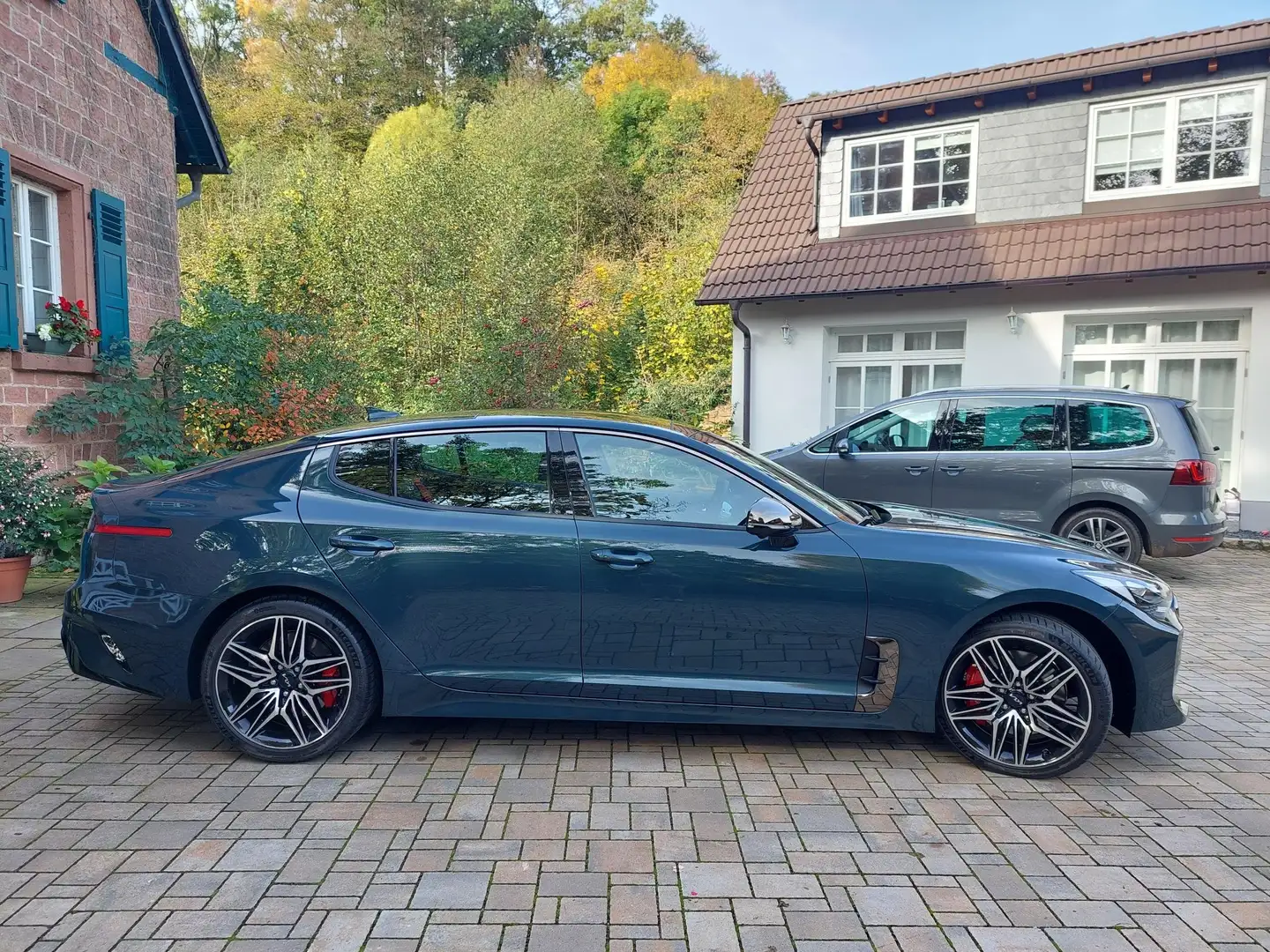 Kia Stinger Stinger 3.3 T-GDI AWD OPF GT Grün - 2