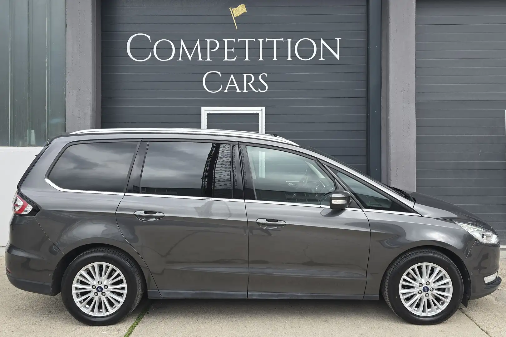 Ford Galaxy **7-SITZER, PANORAMA, KEYLESS, MEMORYSITZ, AHK** Grau - 2