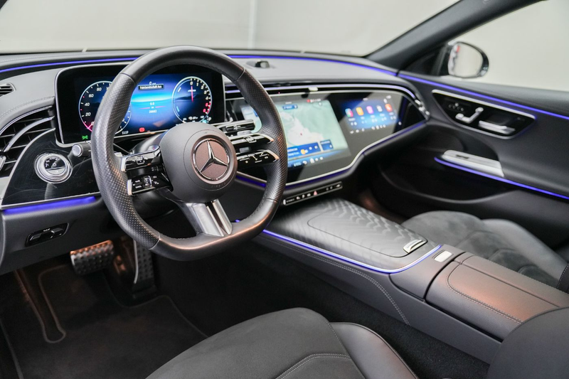 Mercedes-Benz E 300 de 4MATIC mit EQ Hybrid Technologie T-Modell — photo 6