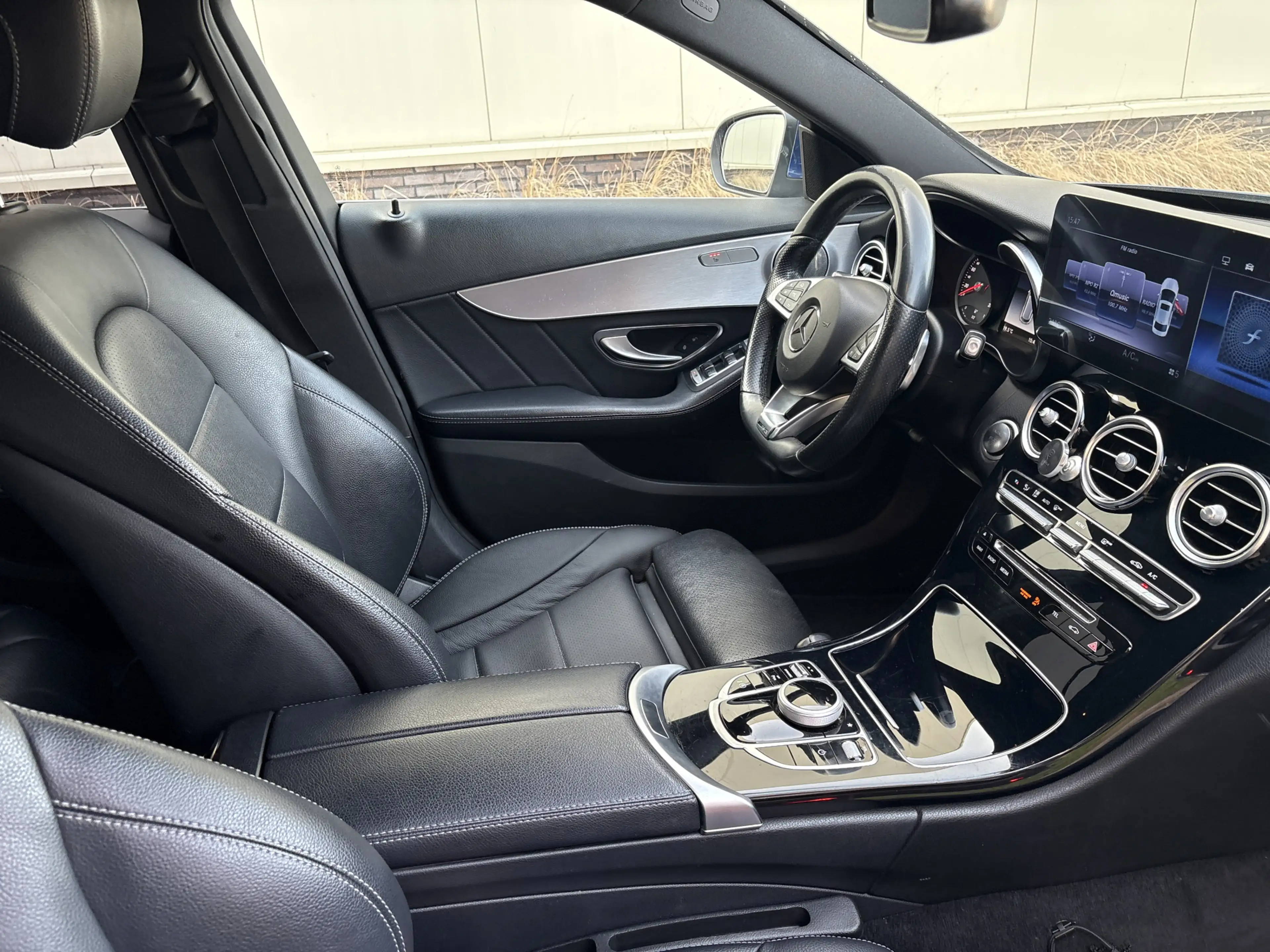 Mercedes-Benz C 180 Estate AMG Sport Edition / AUTOMAAT / BURMESTER / — photo 25