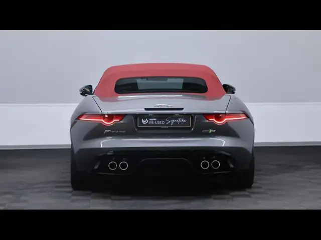 Jaguar F-Type view 19
