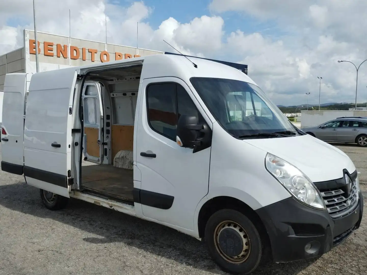 Renault Master Master Fg. dCi 96kW T L2H2 3500 Blanco - 2