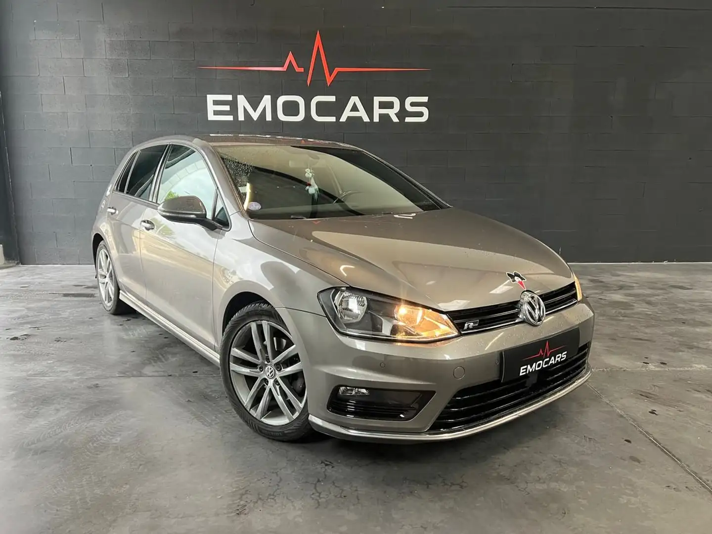 Volkswagen Golf 1.4 tsi Beige - 1