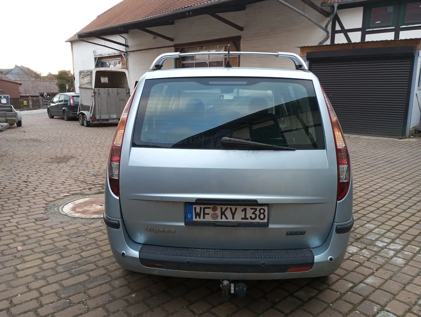 Fiat Ulysse 2.0 16V srebrna - 2