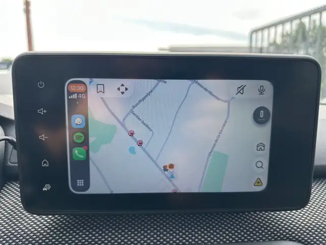Dacia Sandero view 10