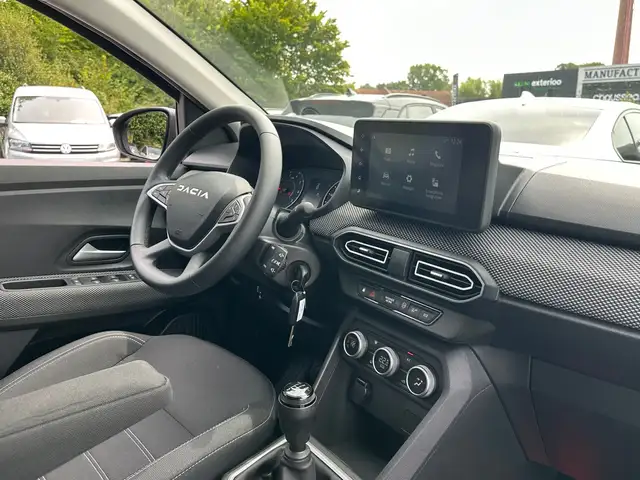 Dacia Sandero view 19