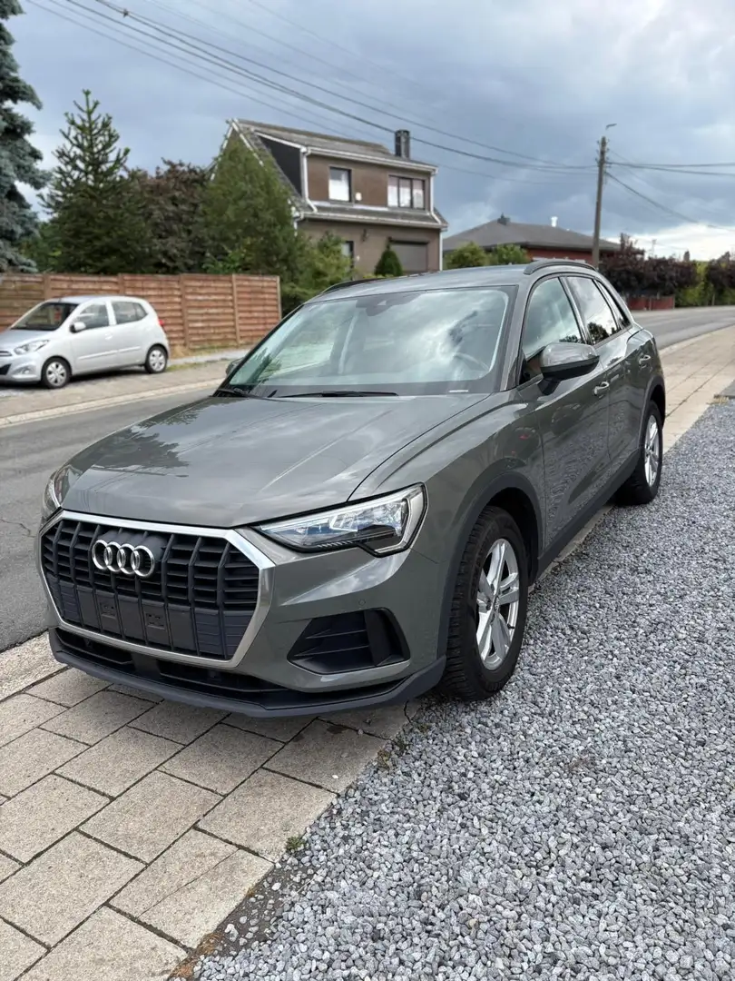 Audi Q3 35 TFSI Grijs - 1
