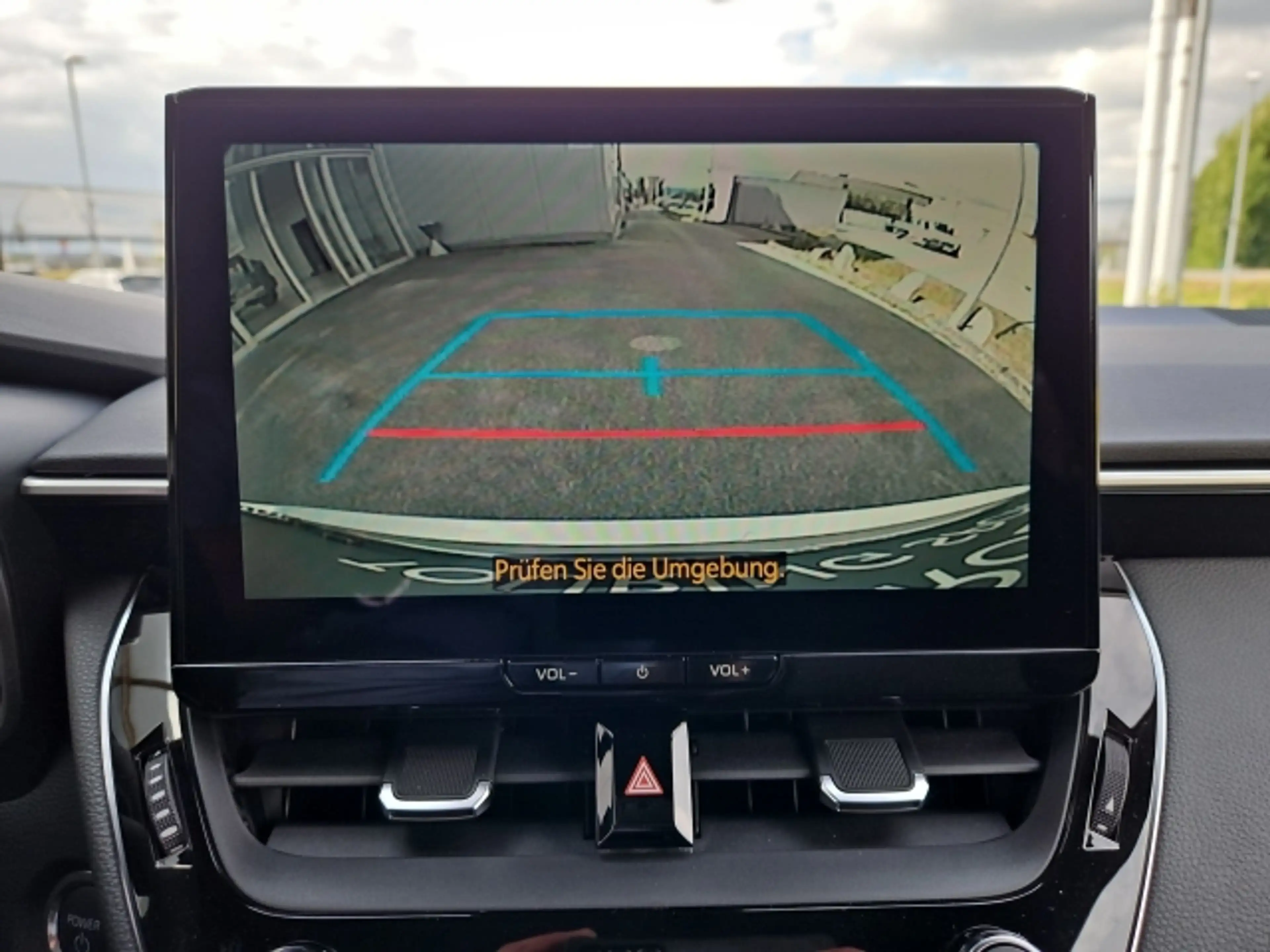 Toyota Corolla Corolla HB/TS Touring Sports Teamplayer 1,8-l-Hybr — photo 7
