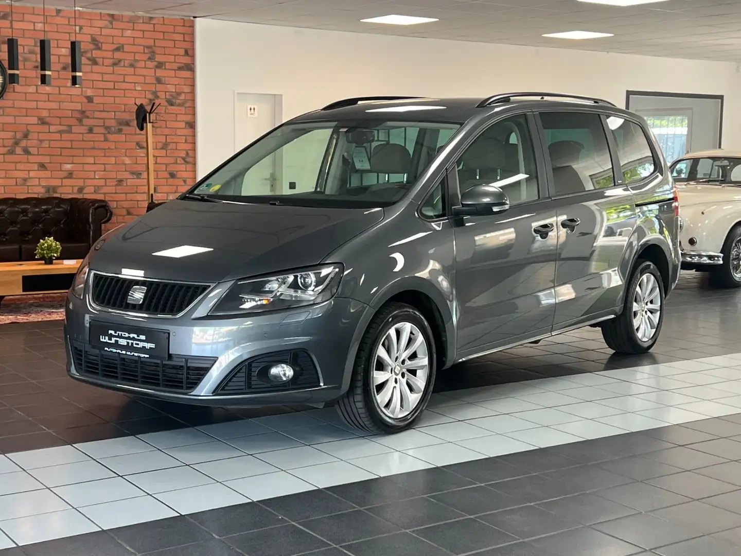 SEAT Alhambra Style 2.0 TDI/7 Sitzer/AHK/XENON/CAM/ Grau - 1