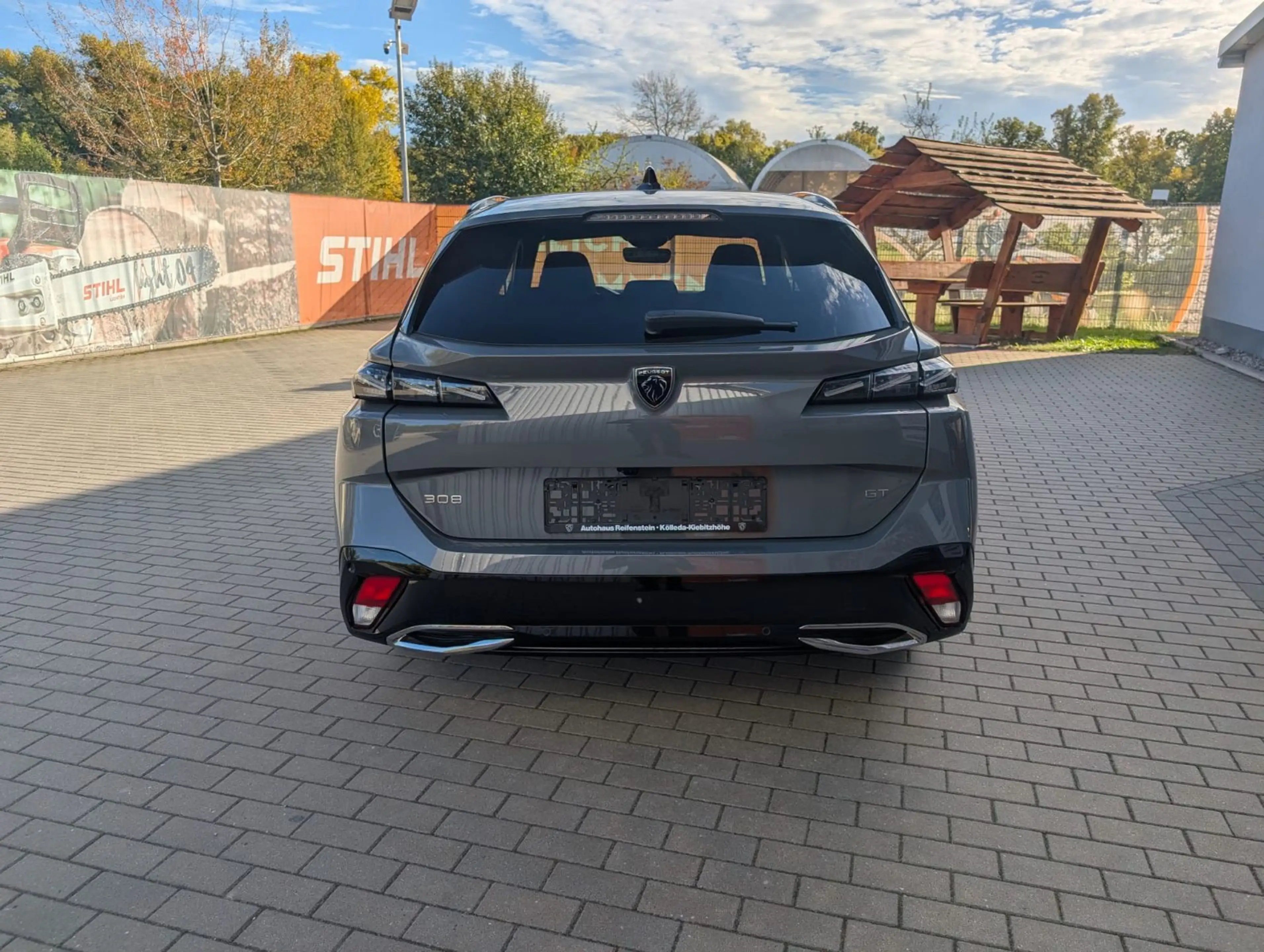Peugeot 308 SW GT HDI 130 EAT8 MATRIX KAMERA M+S REIFEN — photo 3