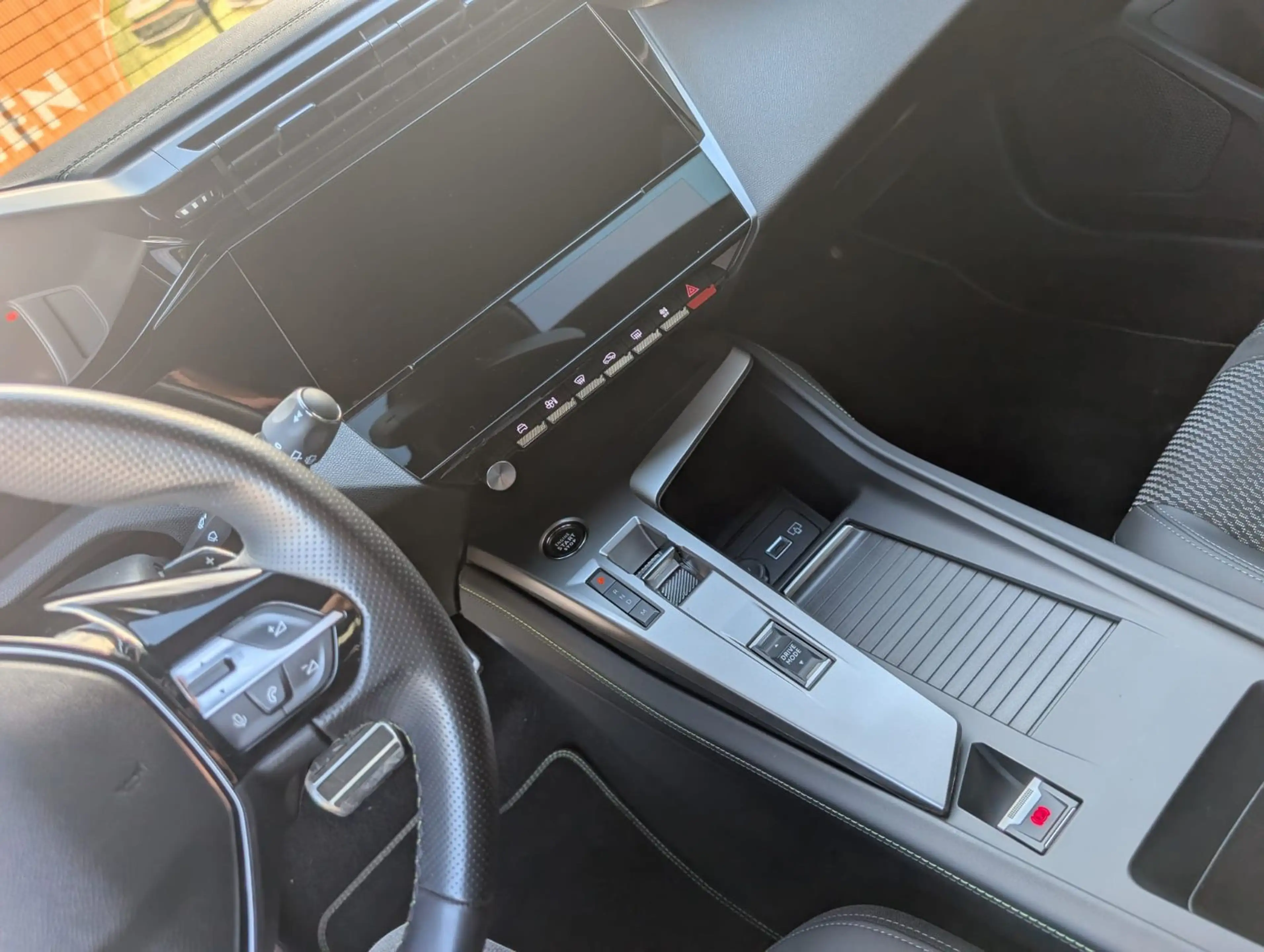 Peugeot 308 SW GT HDI 130 EAT8 MATRIX KAMERA M+S REIFEN — photo 10
