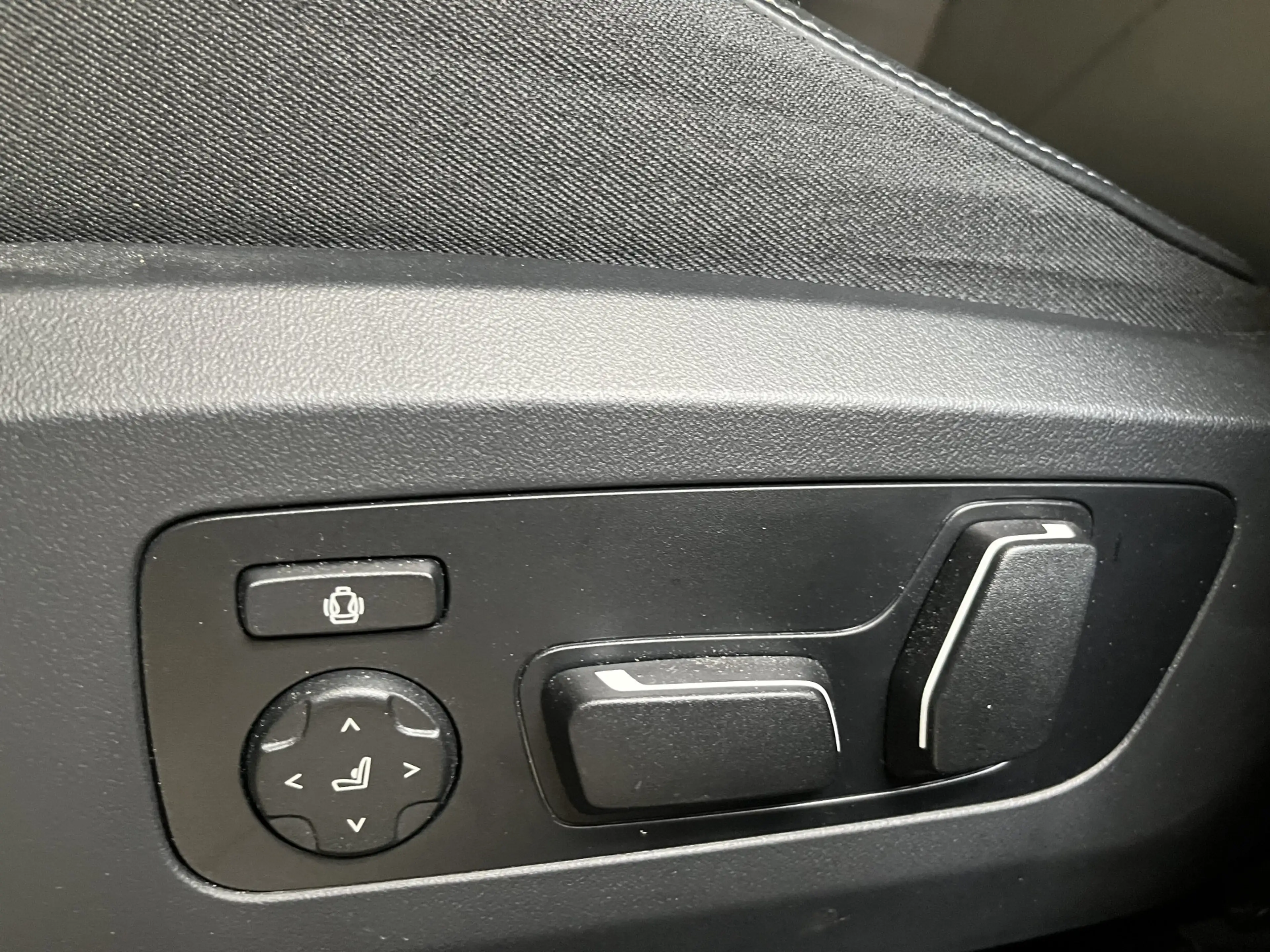 BMW X3 30e xDrive M-Sport Pro | 21" | Panorama | Trekhaak — photo 14