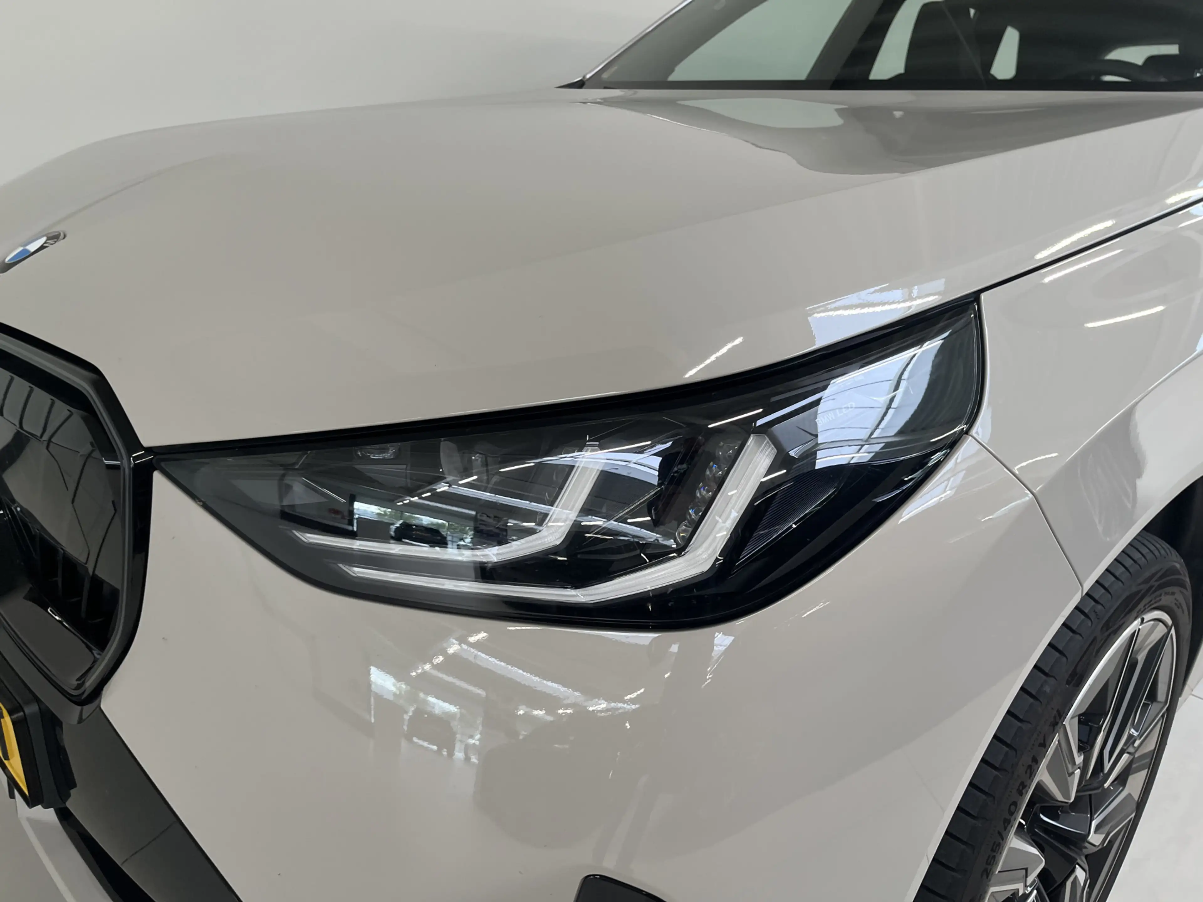 BMW X3 30e xDrive M-Sport Pro | 21" | Panorama | Trekhaak — photo 4