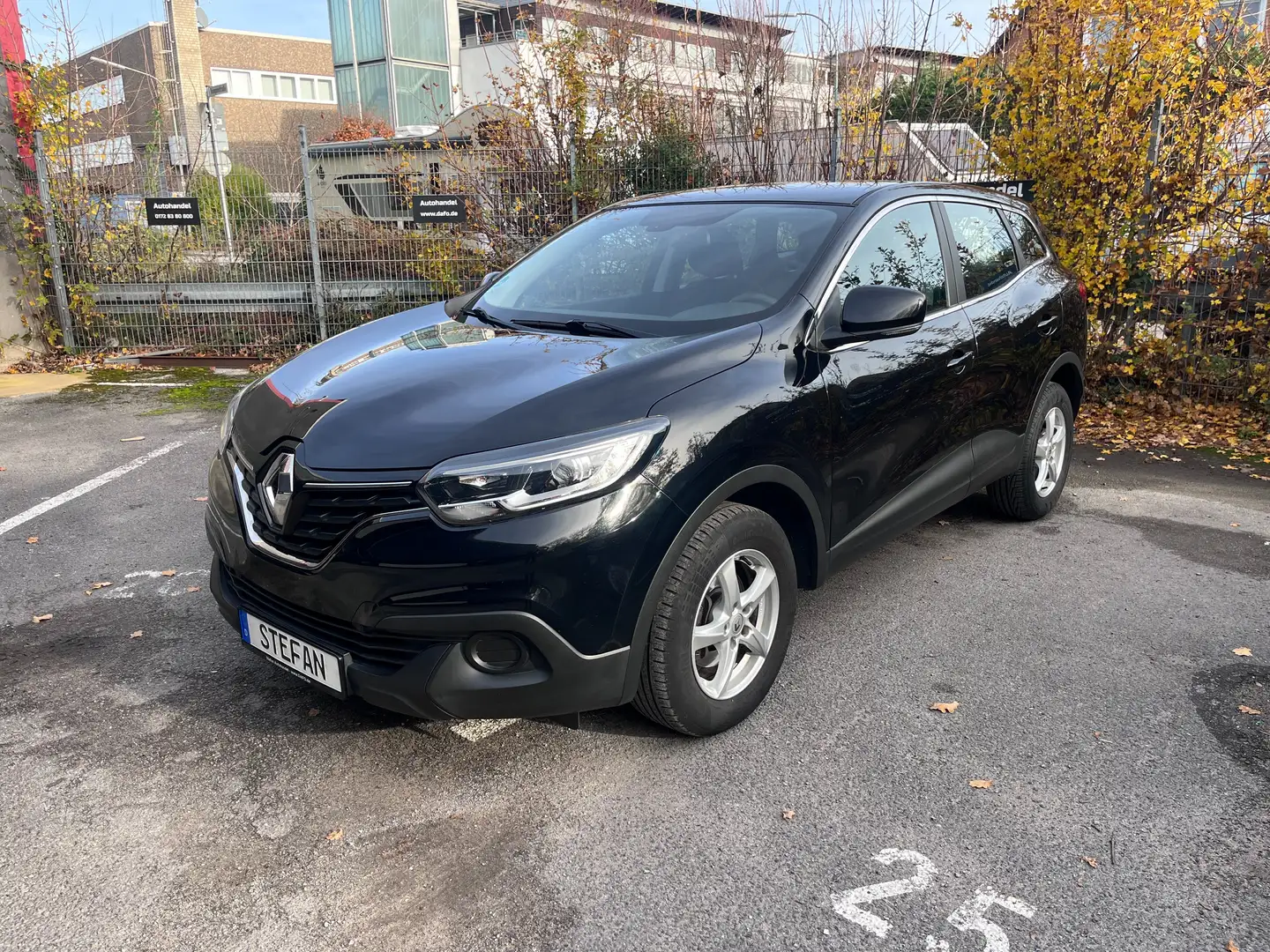 Renault Kadjar Life, Bluetooth, Klima, AHK, Top Auto, Tüv Neu Schwarz - 1