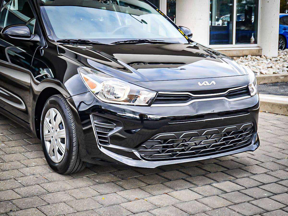 2023 Kia Rio Hatchback 5-Door