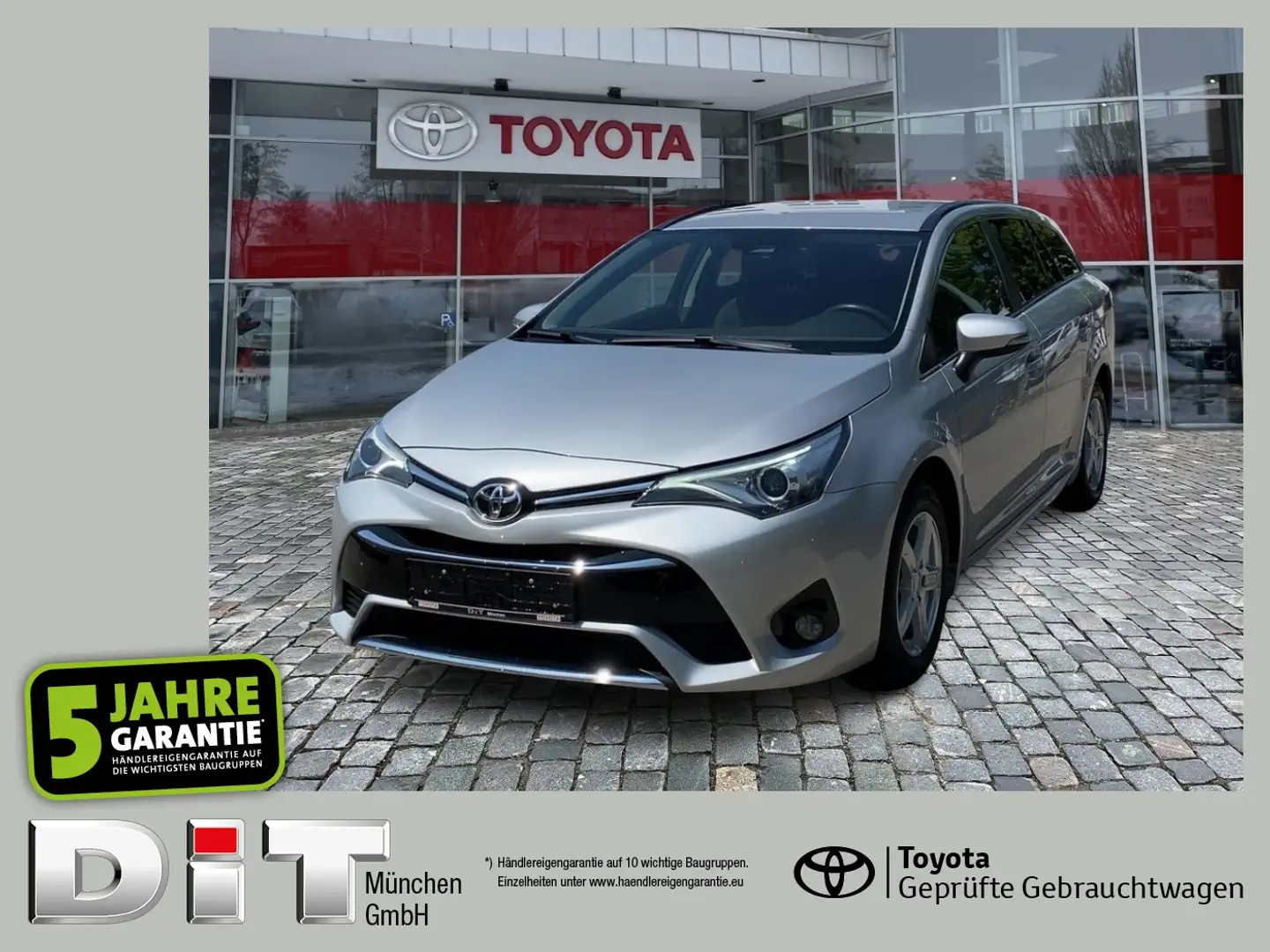 Toyota Avensis Touring Sports 1.8 Team D FLA Alcantara Argintiu - 1