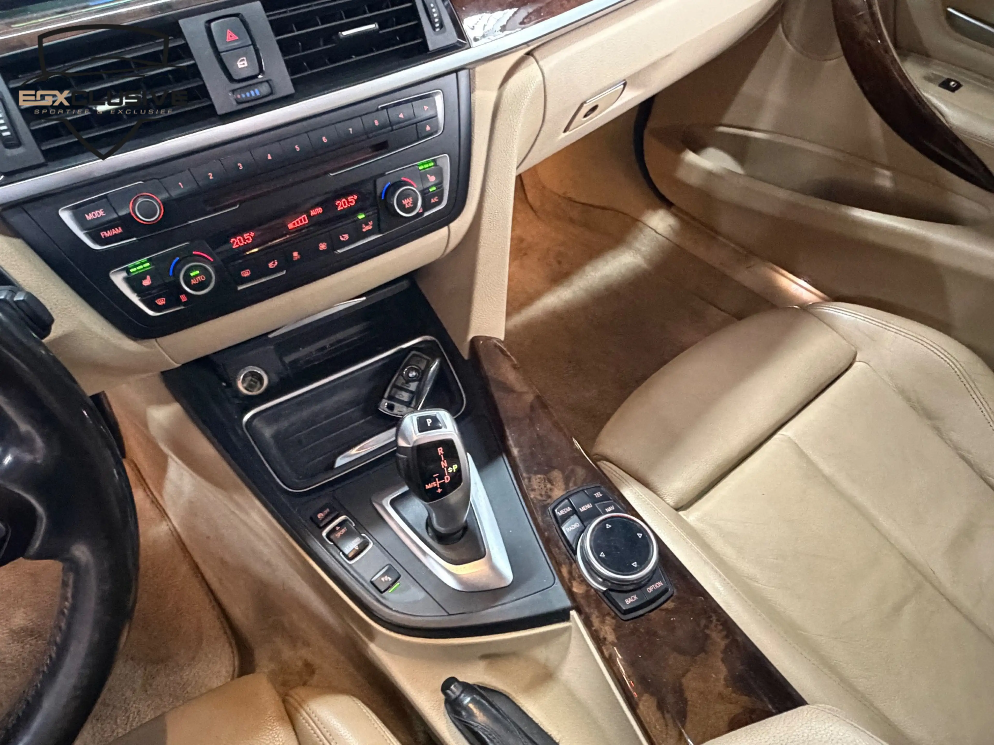 BMW 328 328D M Pakket Pano/HUD/Keyless/Camera/Memory — photo 17
