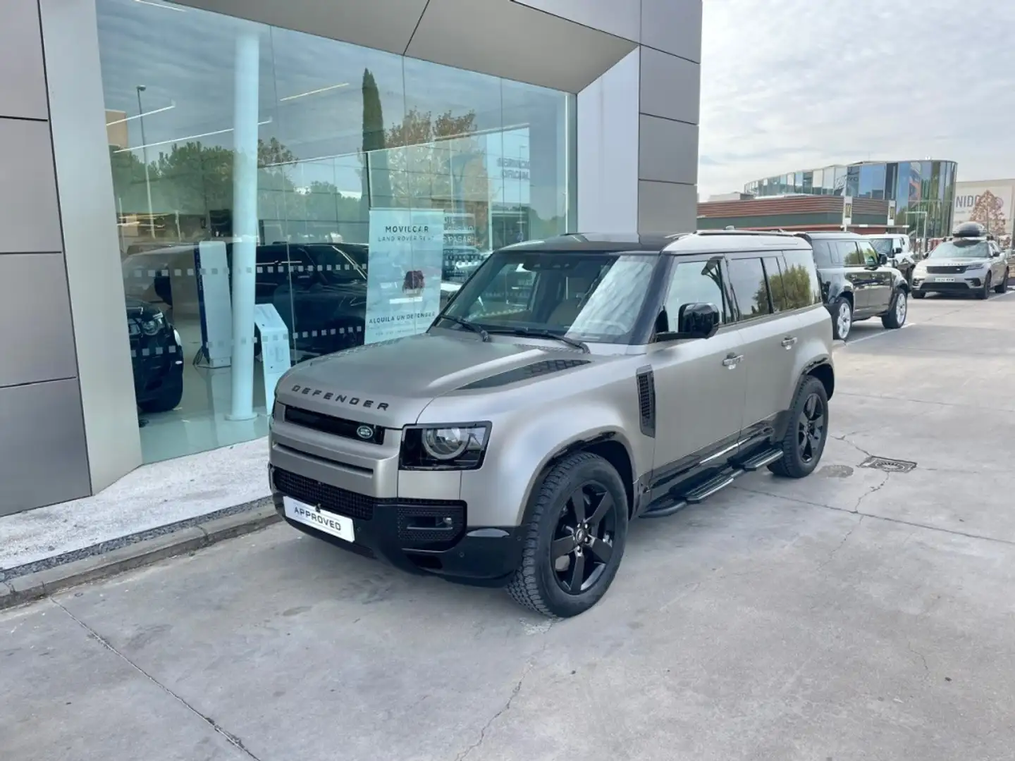 Land Rover Defender 110 5.0 V8 X-Dynamic HSE AWD Aut. 425 Gris - 2