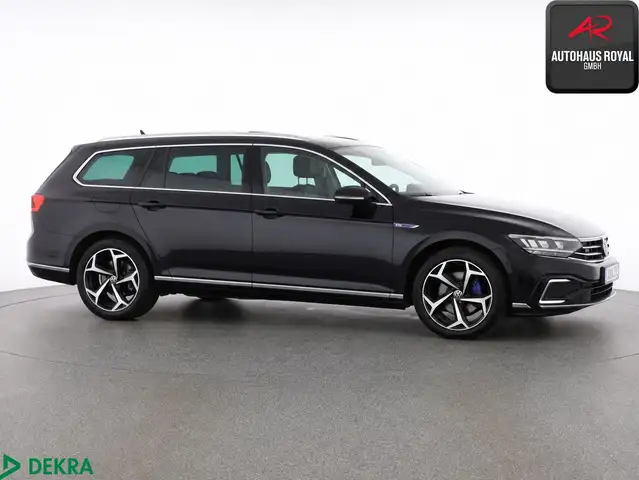 Volkswagen Passat view 6