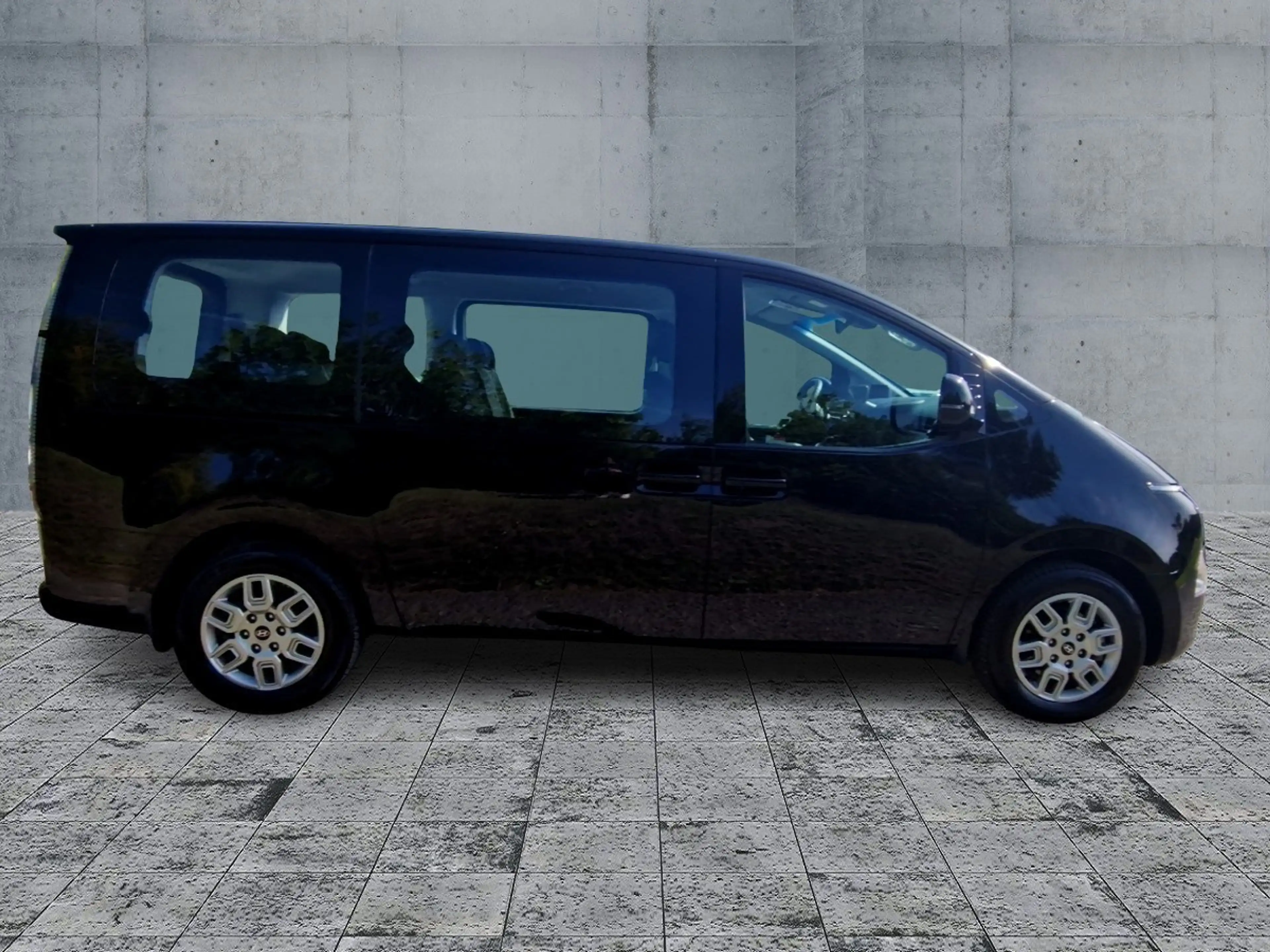 Hyundai STARIA 1.6 T-GDI Trend HEV (225PS) 9-Sitzer — photo 5