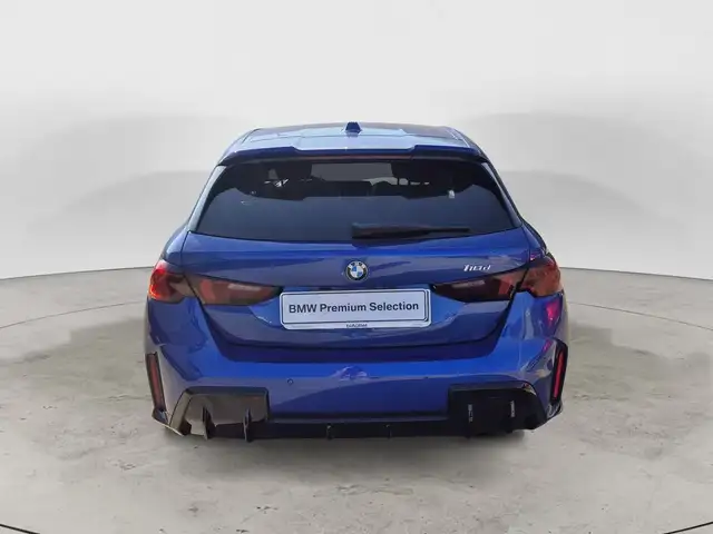 BMW 1 Series view 3