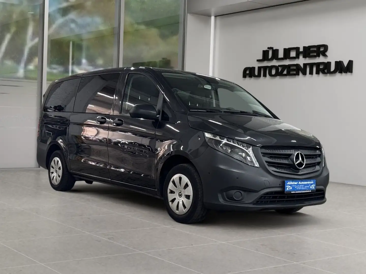 Mercedes-Benz Vito Tourer 116 CDI Edition lang Pro Edition Aut Gris - 1
