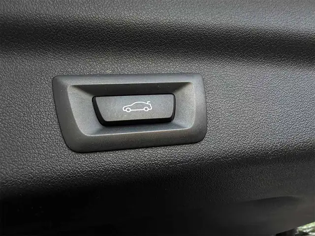 BMW X1 view 30