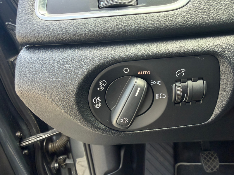 Audi Q3 2.0 TFSI quattro Pro Line S-Line [ Panodak,ecc,cru — photo 46