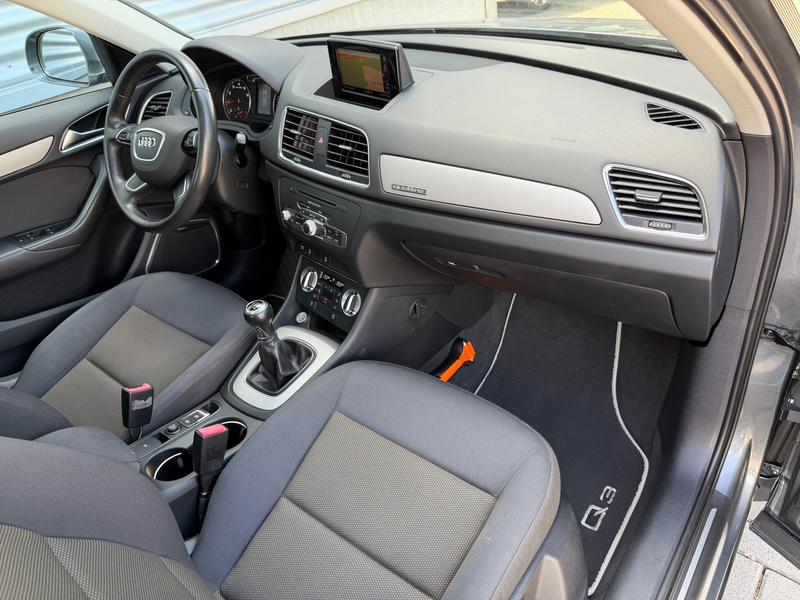 Audi Q3 2.0 TFSI quattro Pro Line S-Line [ Panodak,ecc,cru — photo 29