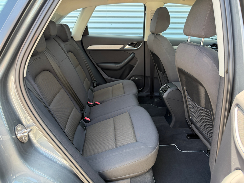 Audi Q3 2.0 TFSI quattro Pro Line S-Line [ Panodak,ecc,cru — photo 12