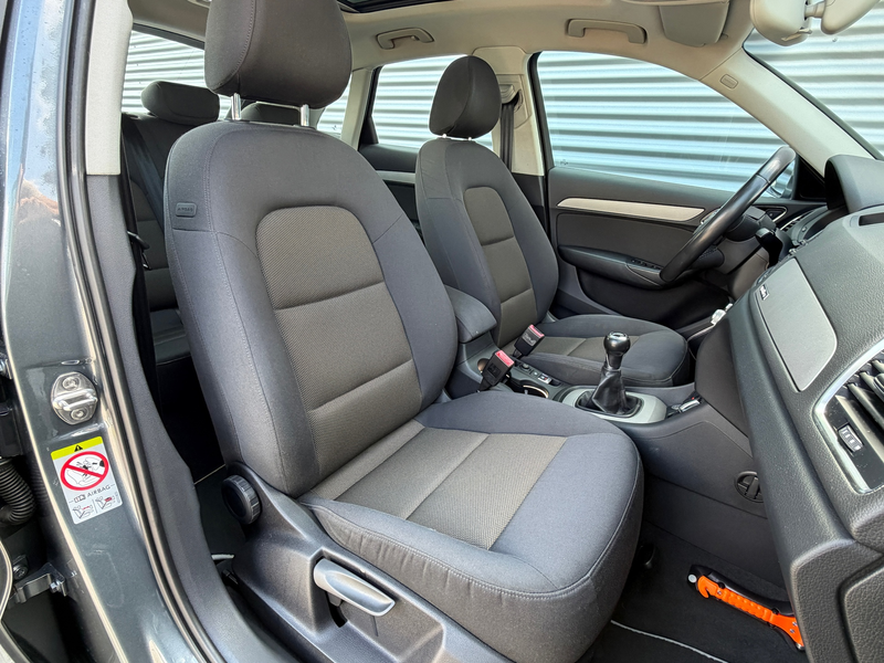 Audi Q3 2.0 TFSI quattro Pro Line S-Line [ Panodak,ecc,cru — photo 11