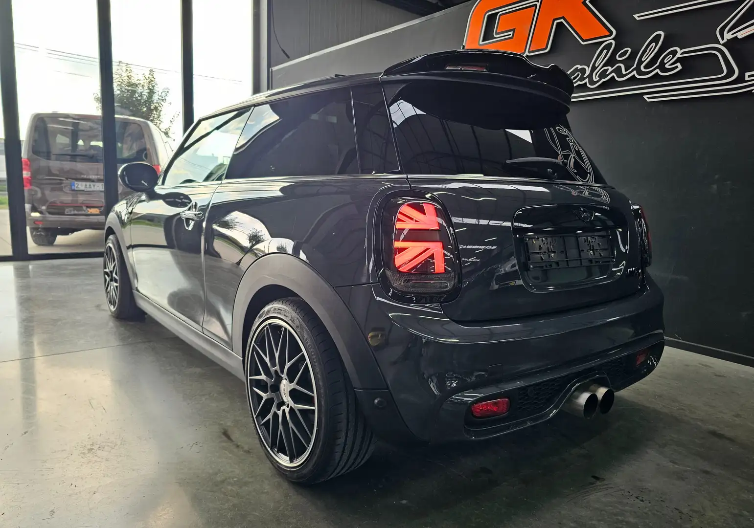 MINI Cooper S 2.0iAs // Toit ouvant // Head Up // LED Gris - 2