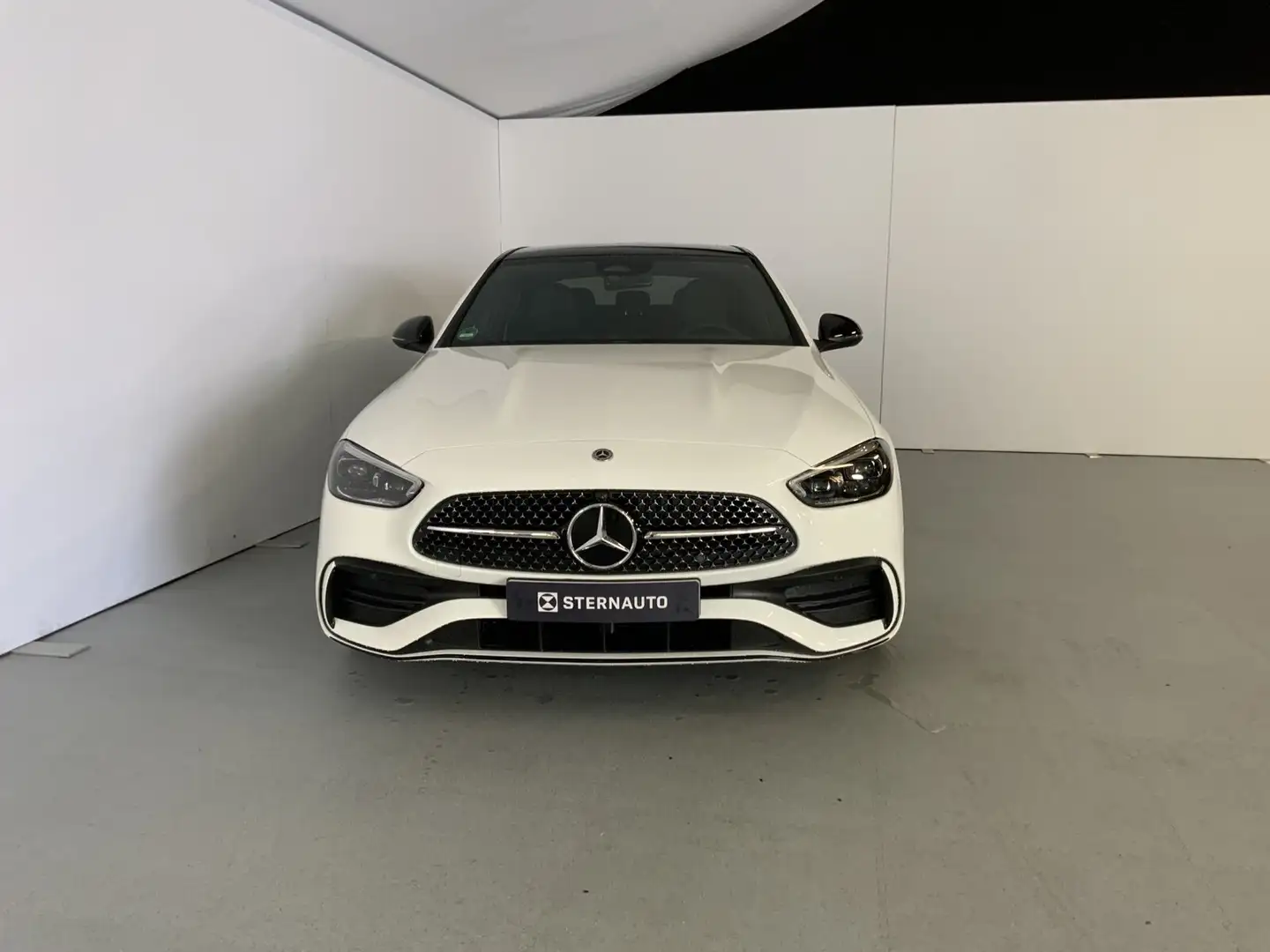 Mercedes-Benz C 220 C 220 d 4M AMG Night Pano AHK Sound WinterPak Weiß - 2