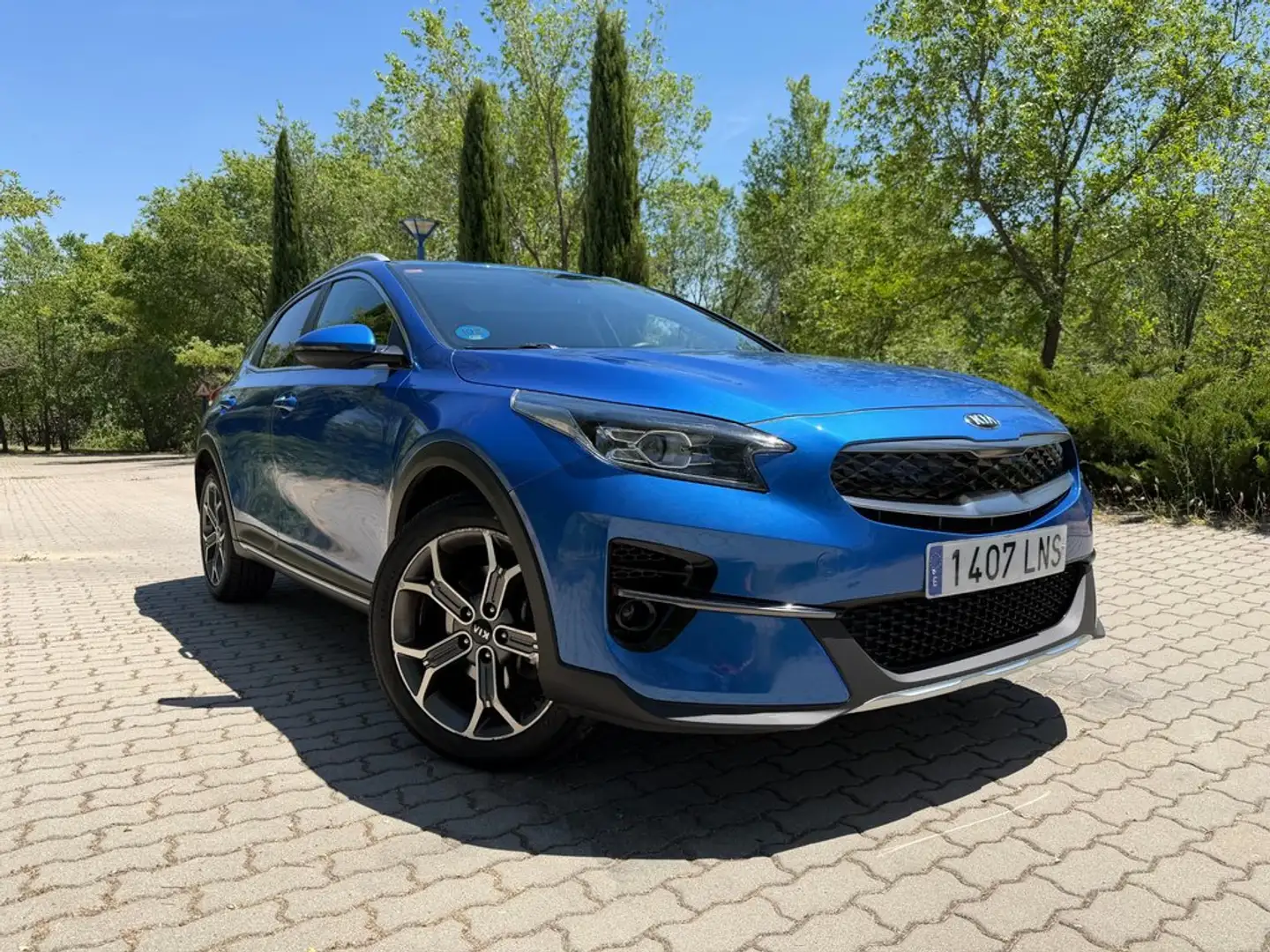 Kia XCeed 1.6 PHEV eTech Aut. Azul - 2