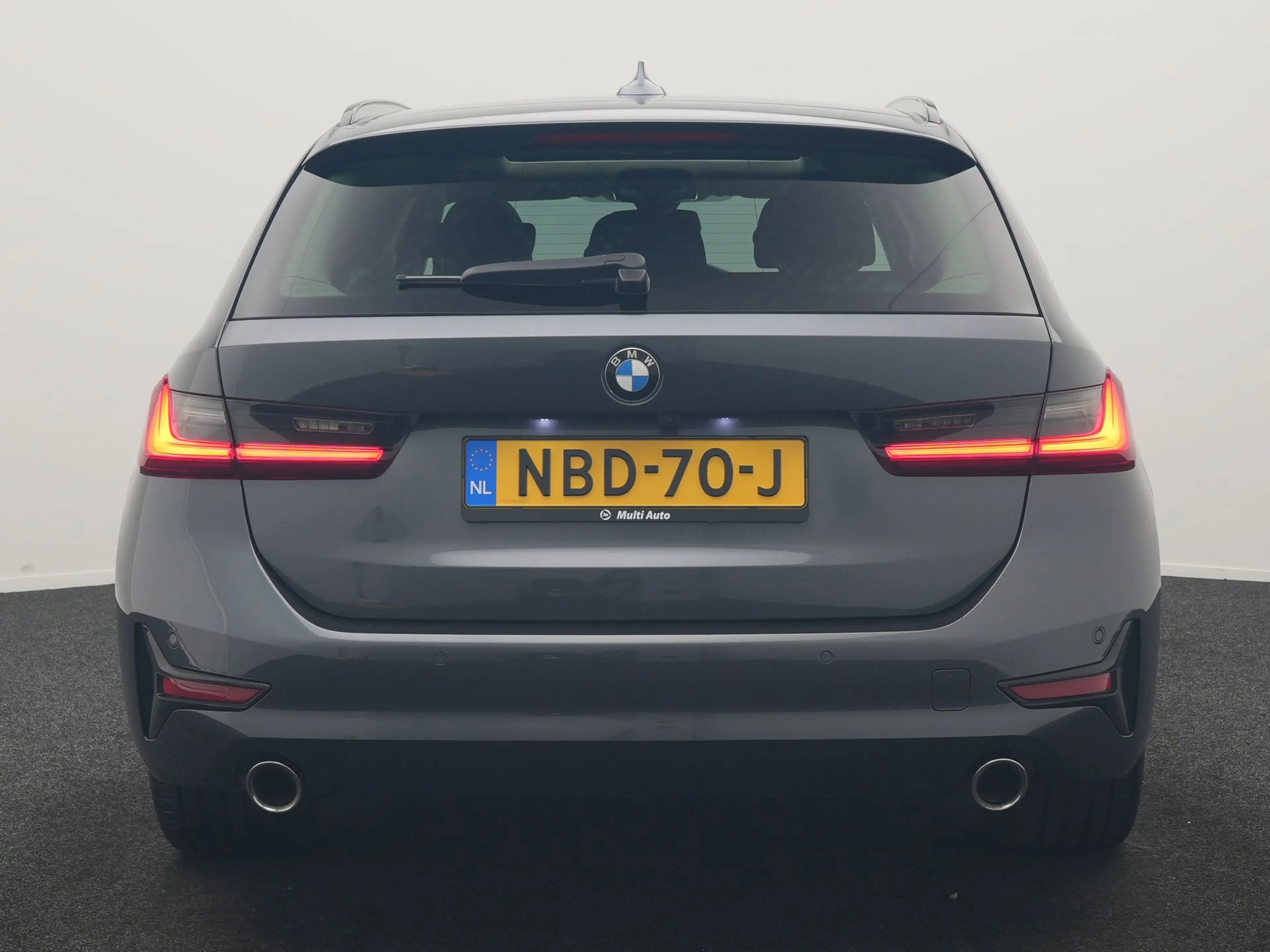 BMW 330 3-serie Touring 330e PHEV 293pk Dealer O.H. | Pano — photo 21