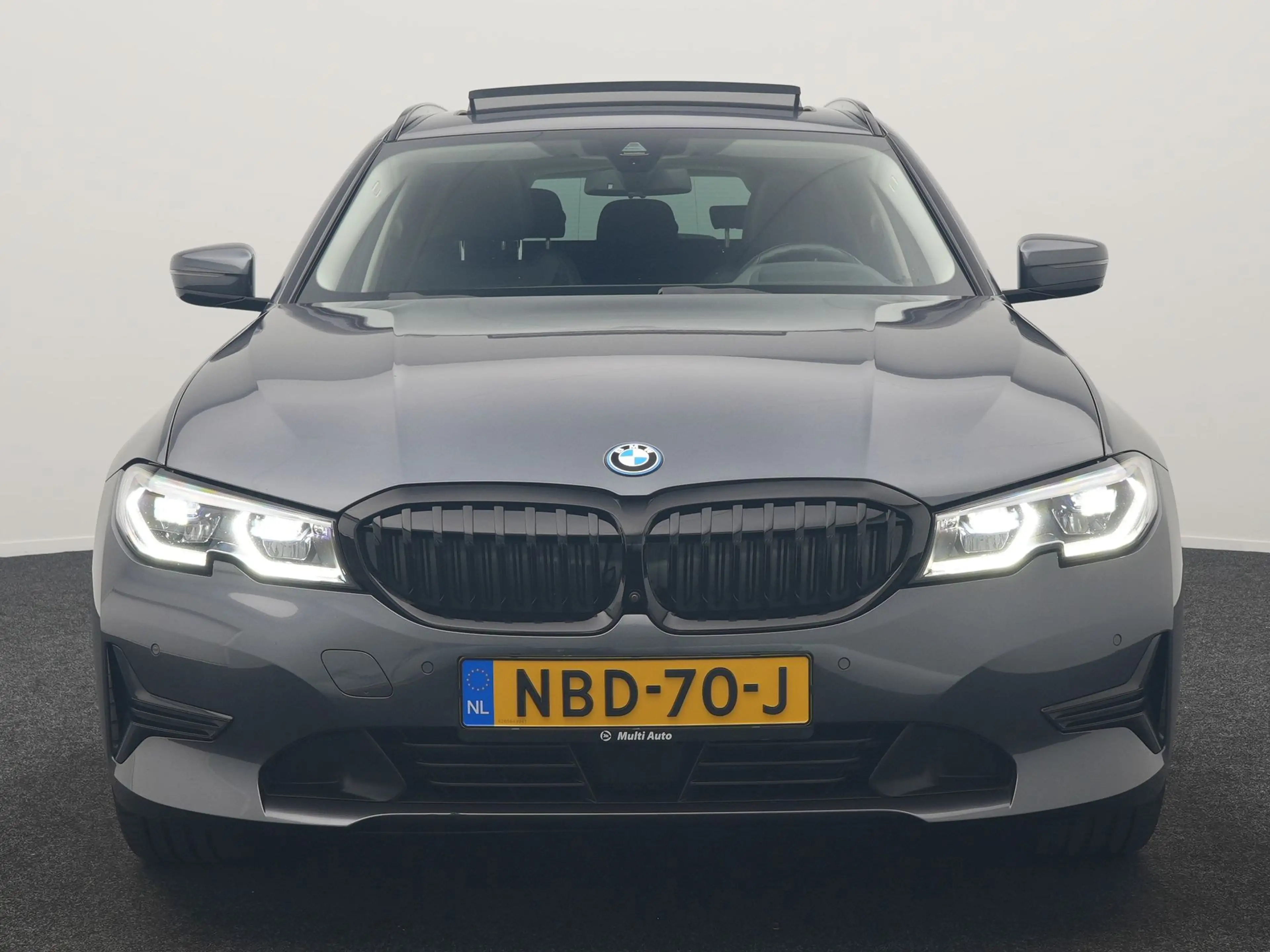 BMW 330 3-serie Touring 330e PHEV 293pk Dealer O.H. | Pano — photo 20