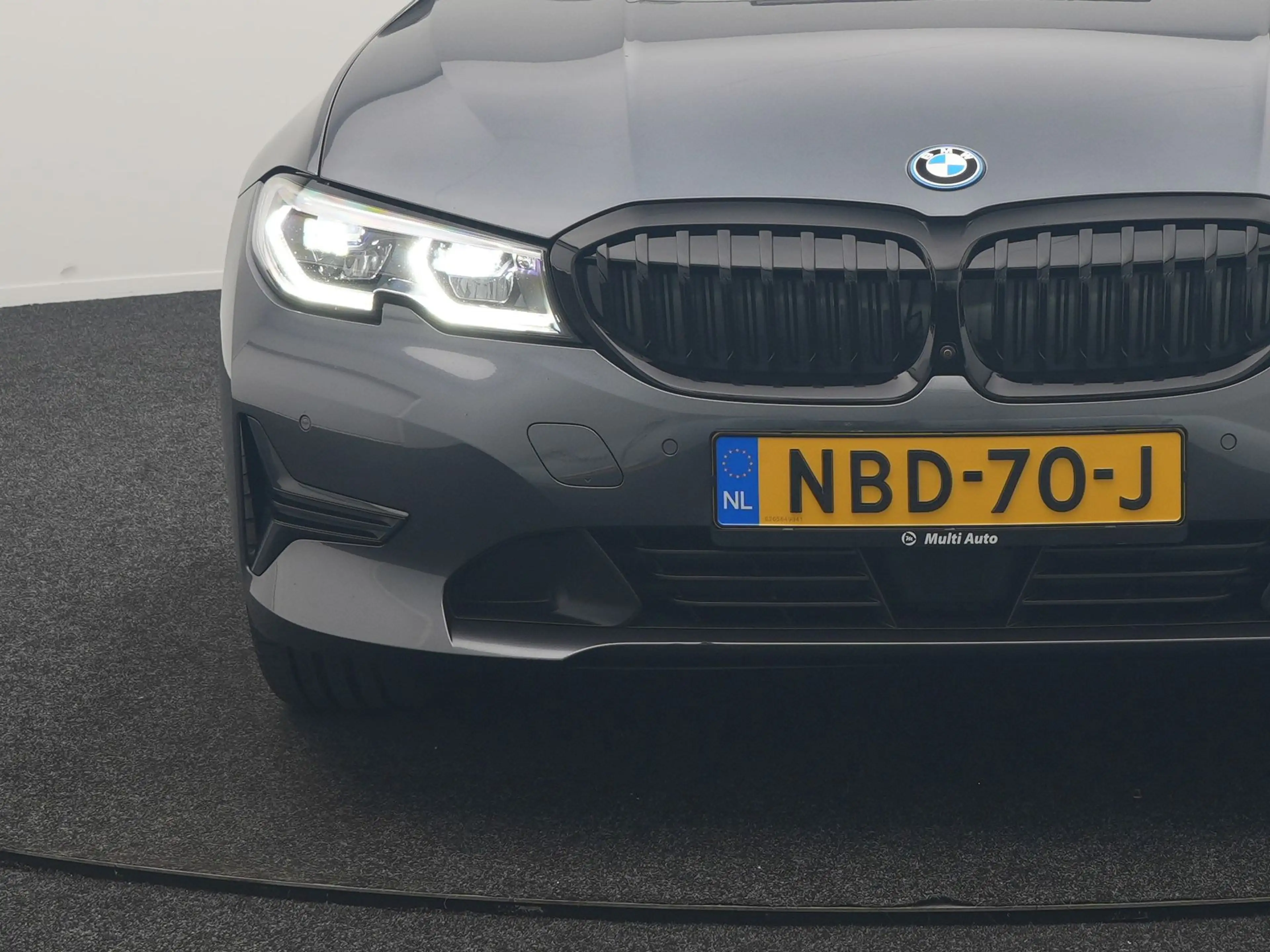 BMW 330 3-serie Touring 330e PHEV 293pk Dealer O.H. | Pano — photo 15