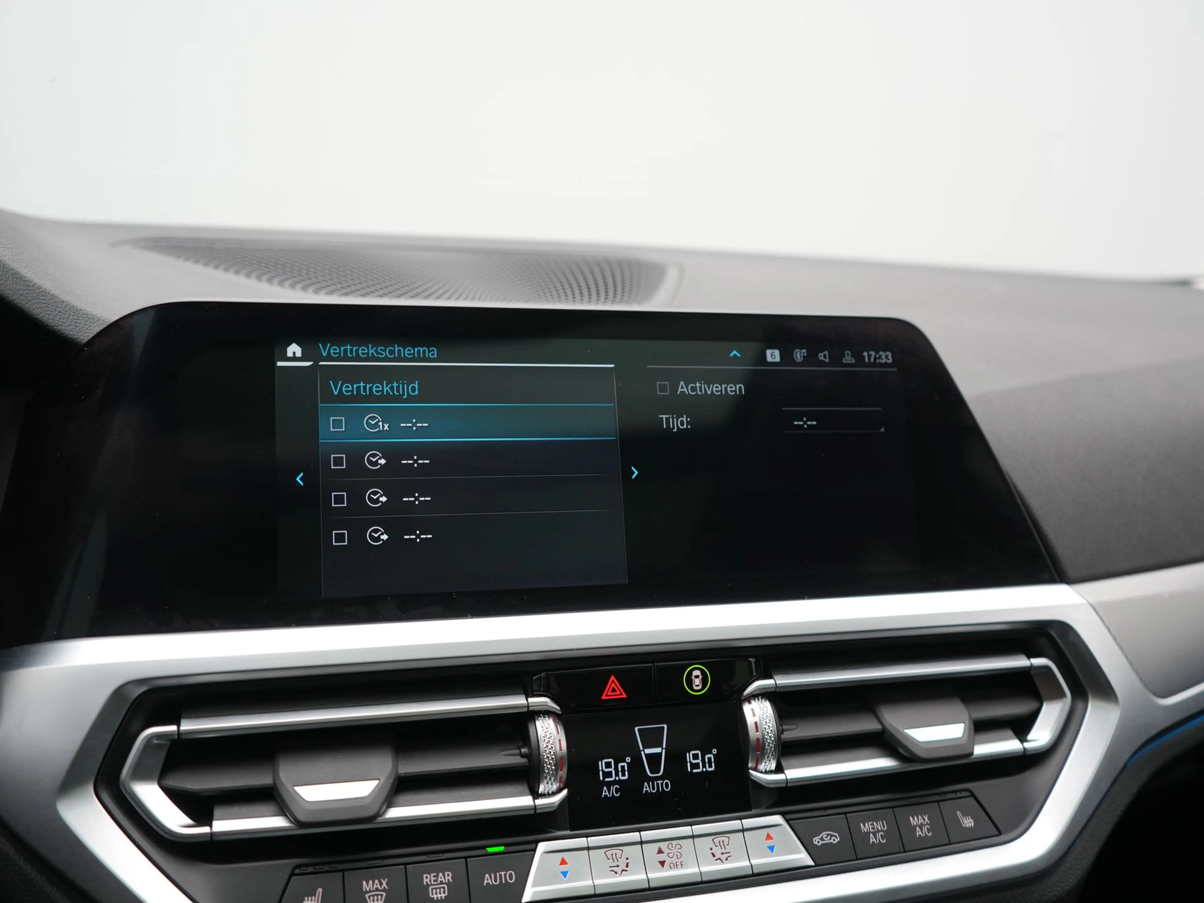 BMW 330 3-serie Touring 330e PHEV 293pk Dealer O.H. | Pano — photo 41
