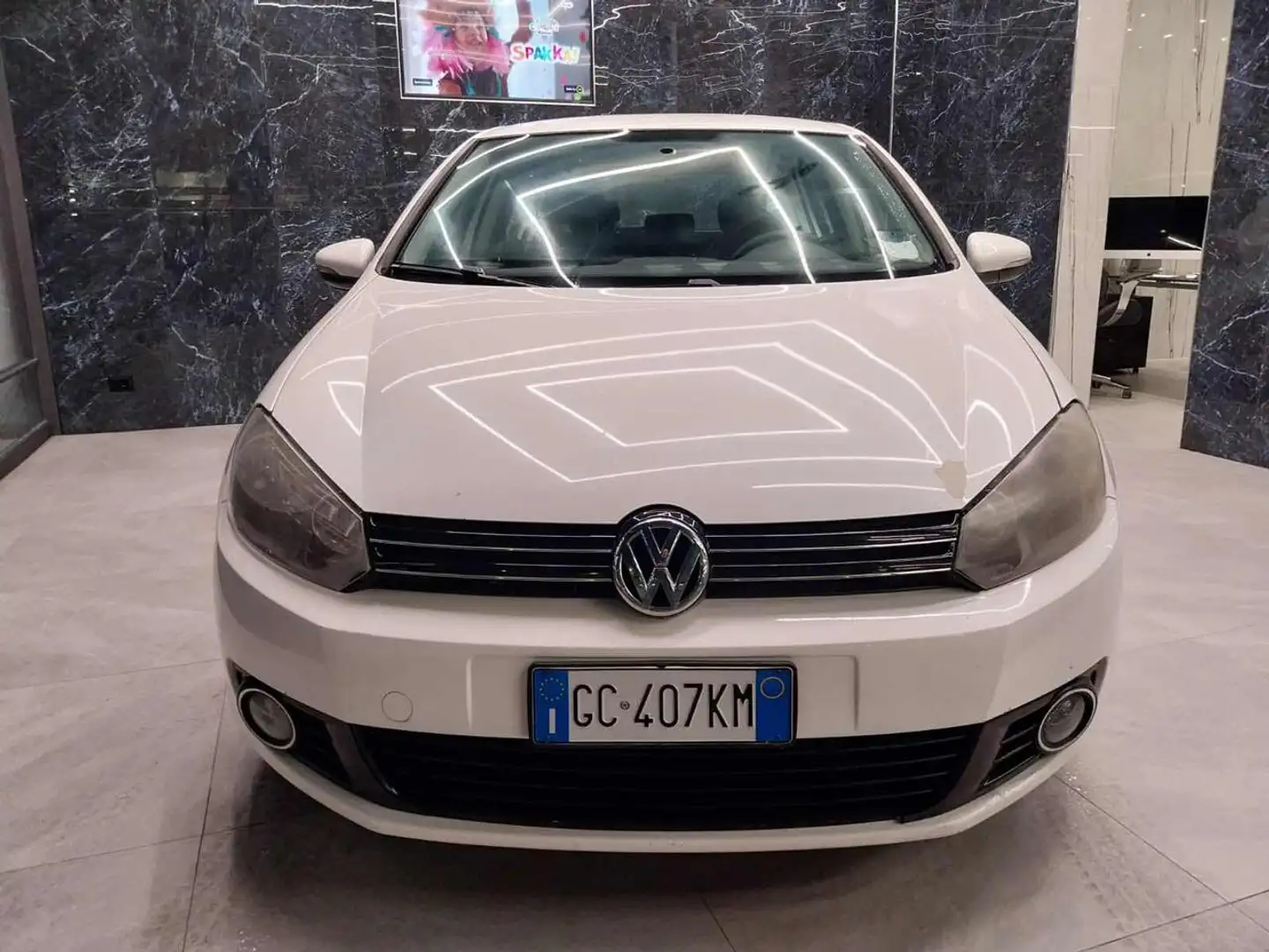 Volkswagen Golf 1.6 GPL 5p. Trendline BiFuel Blanc - 1
