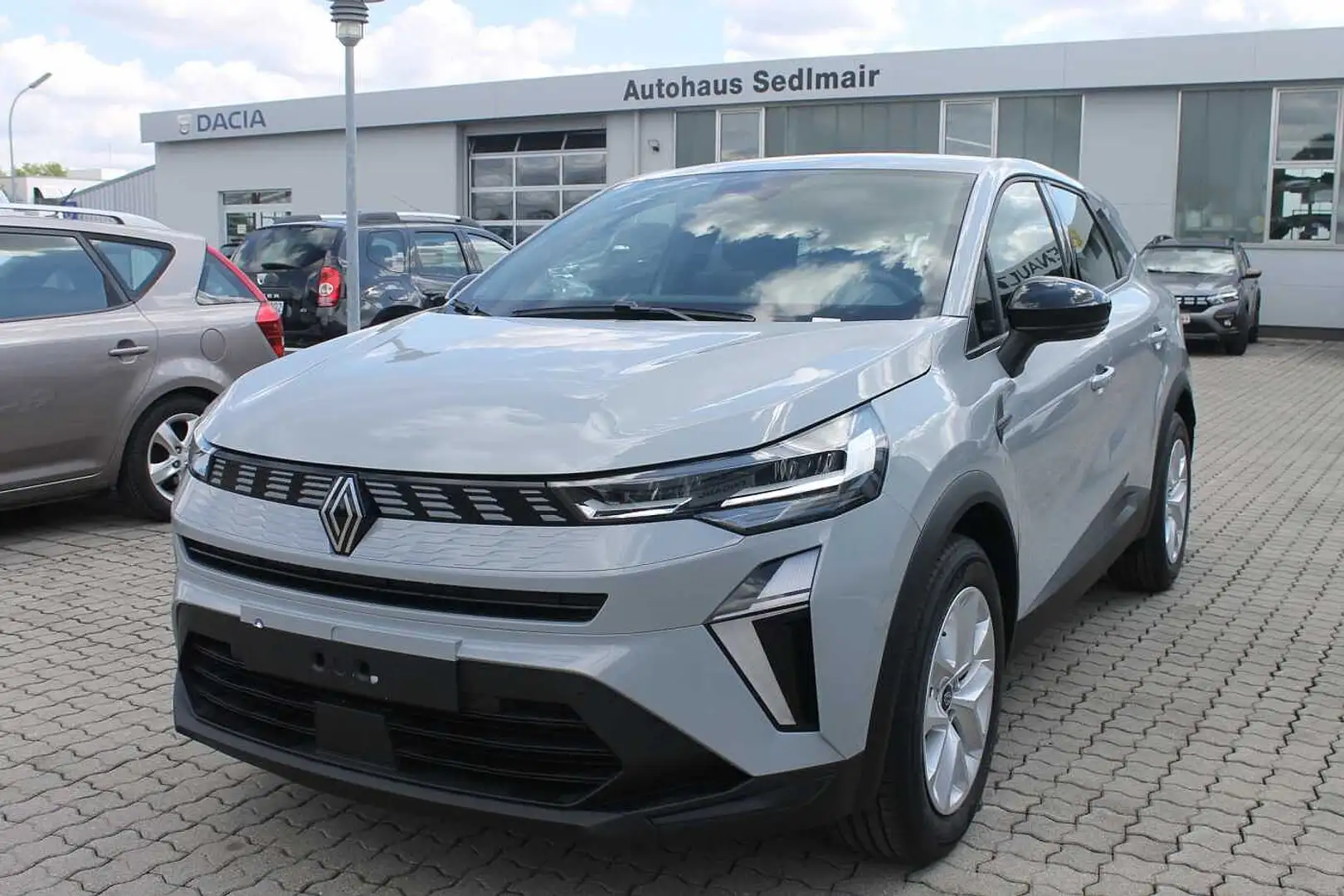 Renault Symbioz TCe 140 Mild-Hybrid EVOLUTION *KAMERA/LED/CARPLAY* Grijs - 1