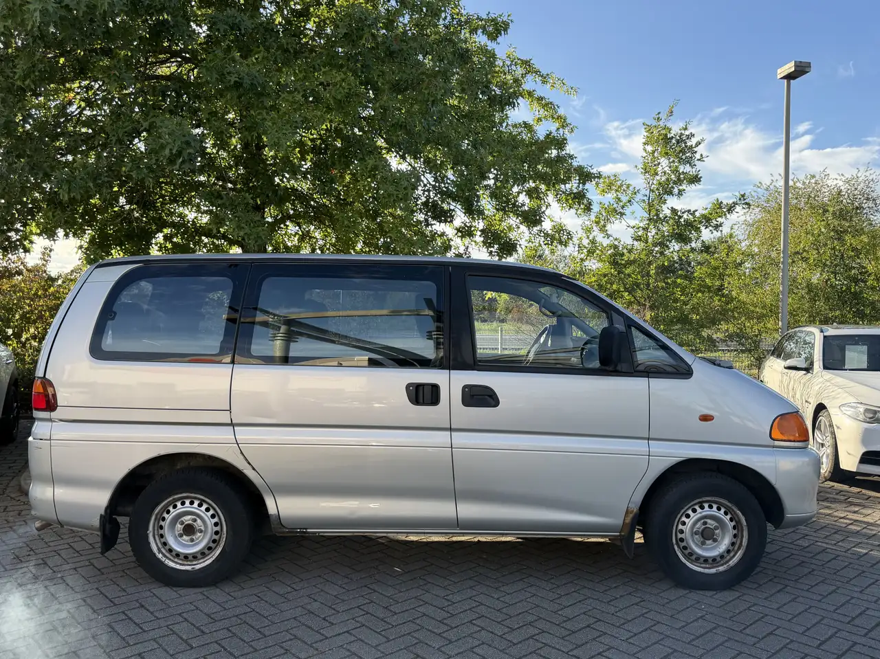 Mitsubishi Space Gear 2000 GLX, foto 2