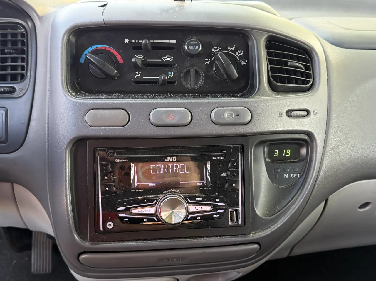 Mitsubishi Space Gear 2000 GLX, foto 11
