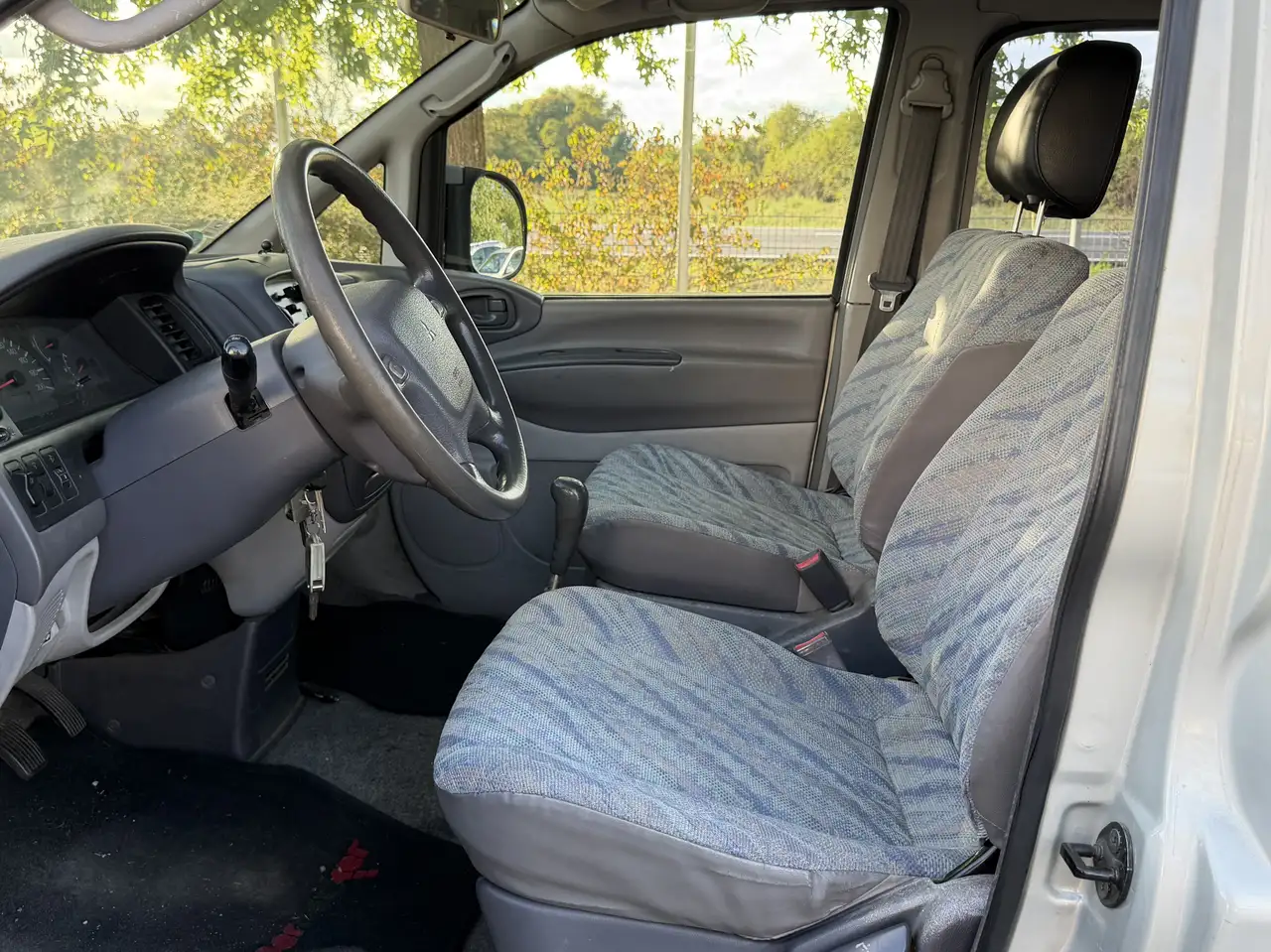 Mitsubishi Space Gear 2000 GLX, foto 8