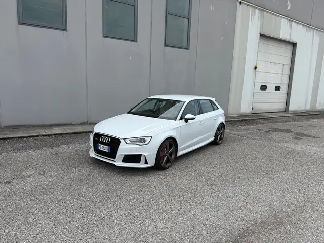 Audi RS3 Sportback 2.5 tfsi quattro s-tronic