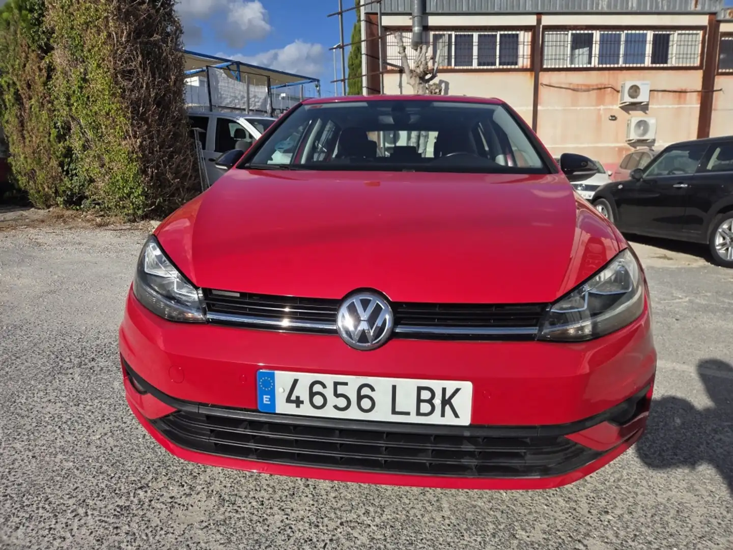 Volkswagen Golf 1.0 TSI Edition 85kW Rojo - 2