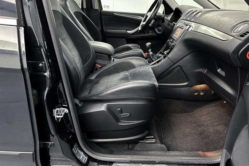 Ford S-Max 1.6 EcoBoost Platinum 7p. | Camera | Trekhaak | Pa — photo 35