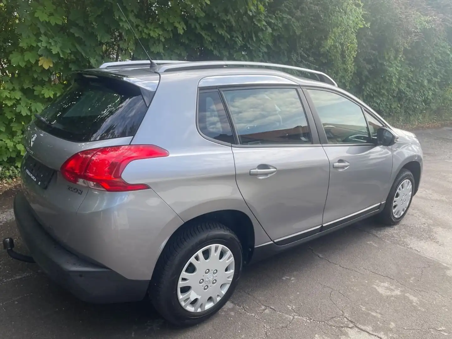 Peugeot 2008 2008 PureTech 110 Stop Brun - 2