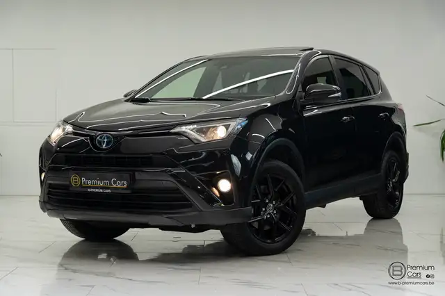 2019 Toyota RAV4 in Black for sale