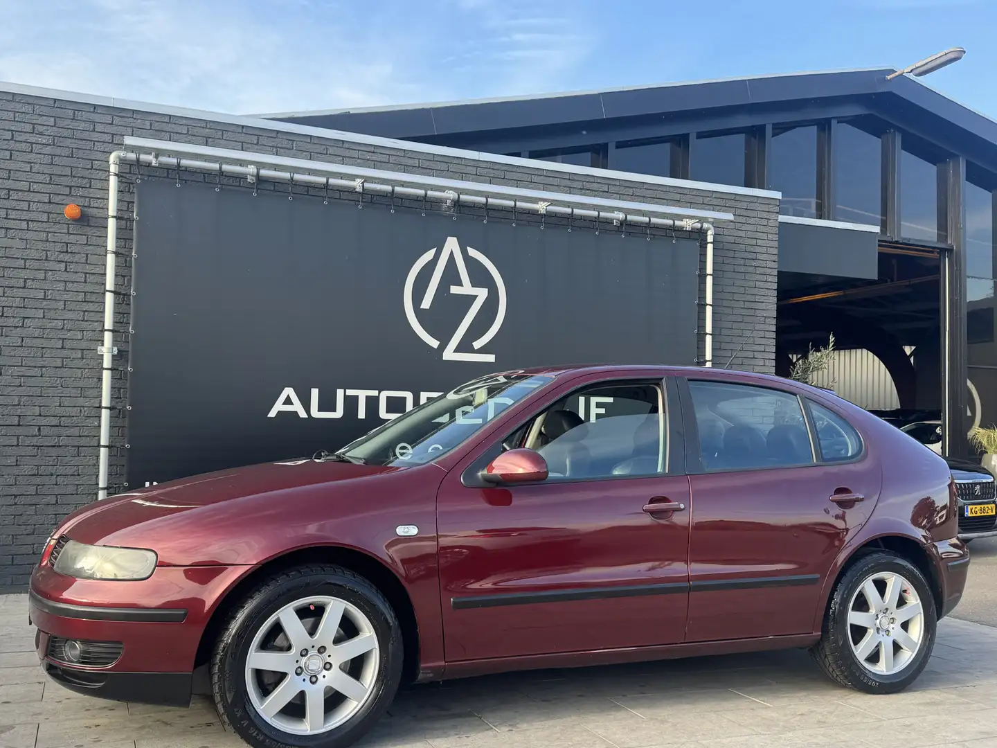 SEAT Leon 1.8-20V Signo AUTOMAAT! Rot - 1