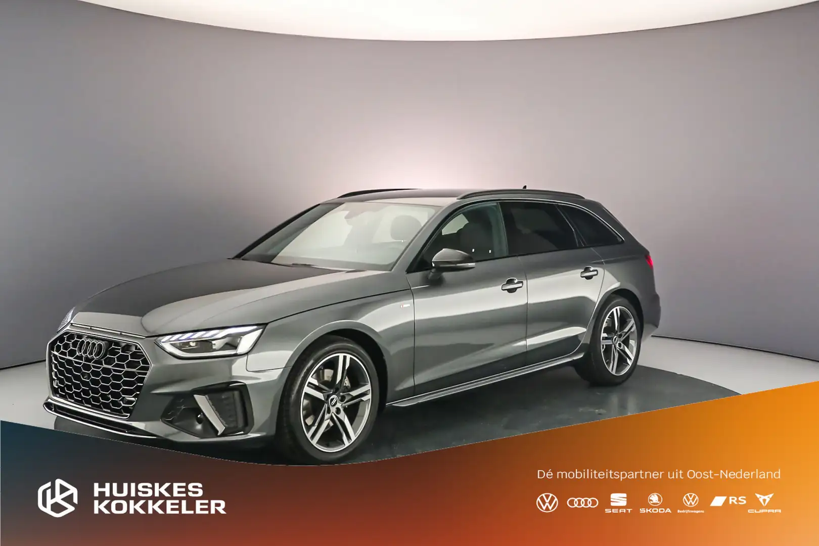 Audi A4 Avant 35 TFSI 150 S tronic S edition Competition A Grijs - 1